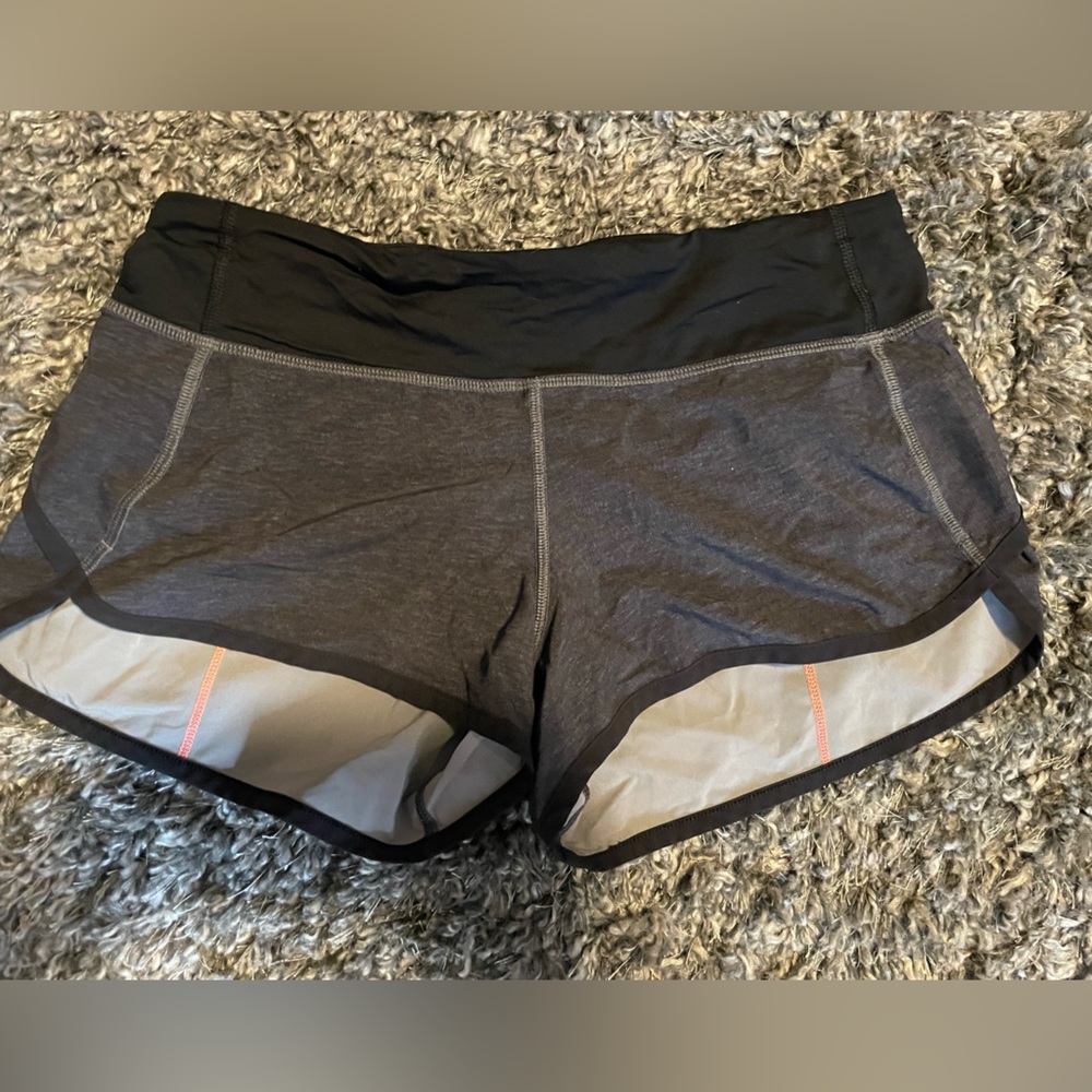 Lululemon Speed Shorts SZ 4